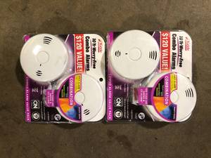 lot 37 image: Lot of Kidde 10-Year Worry-Free Smoke and Carbon Monoxide Detector, Battery Powered with Voice Alarm (2-Pack) Customer Returns See Pictures