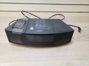 lot 6 image: Bose Wave Radio CD Player