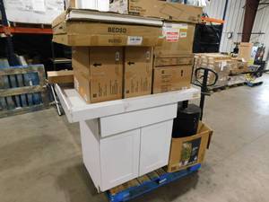 lot 536 image: WHOLESALE PALLET LOT OF GENERAL MERCHANDISE