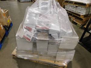 lot 599 image: Huge Pallet Lot of Wall and Ceiling Vents--all new