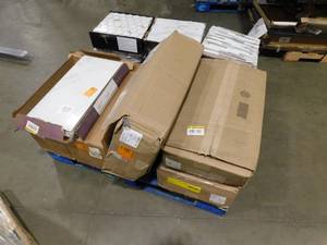 lot 600 image: WHOLESALE PALLET LOT OF FLOORING ITEMS