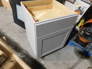 lot 606 image: Hampton Bay Shaker 24 in. W x 24 in. D x 34.5 in. H Assembled Base Kitchen Cabinet in Dove Gray with Ball-Bearing Drawer Glides
