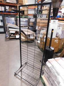 lot 614 image: Display Rack on Wheels