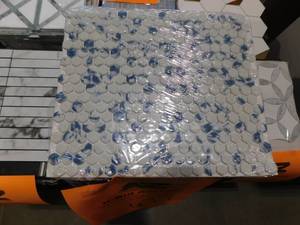 lot 677 image: (99) Sheets of Back Splash Tile Lot