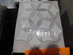 lot 678 image: (35) Sheets of Back Splash Tile Lot
