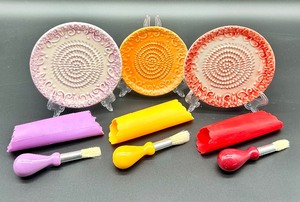One Lot Wonder! NEW PAKOLAZO Gourmet Garlic Grater Kits