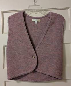 lot 116 image: Vintage Donovans Custom Knits Wool Vest