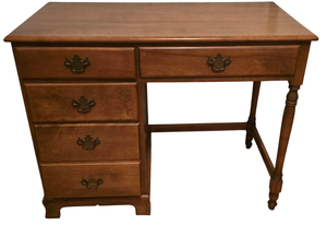 lot 9 image: Vintage Baumritter 4-Drawer Desk in Medium Tone Wood