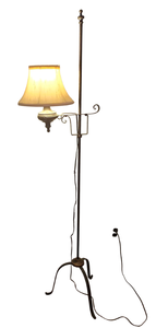 lot 144 image: Vintage Brass Floor Lamp