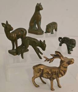lot 205 image: Brass & Bronze Animal Figures