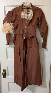 lot 188 image: Antique Victorian Dress and Hat with Intricate Button Details
