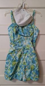 lot 165 image: Vintage Blue and Green Swimsuit and Swim Cap