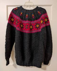 lot 161 image: Dale of Norway Sweater, Size L, Pure Wool with Nordic Design