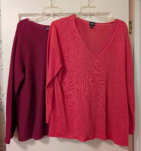 lot 166 image: Pair of Eileen Fisher Womens Sweaters