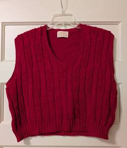 lot 172 image: Vintage Pendleton Knit Red Wool Vest