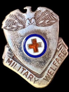 lot 388 image: Vintage WWII US Military Red Cross Sterling Silver Welfare Badge
