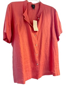 lot 402 image: Eileen Fisher Woman 2X Handkerchief Linen Shirt - Mandarin Collar, 34 Sleeves