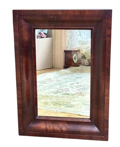 lot 383 image: Vintage Wall Mirror