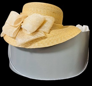 lot 443 image: New Giovio Modes Firenze Straw Hat with Large Bow