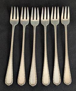 lot 62A image: Vintage International Sterling Silver Cocktail Forks