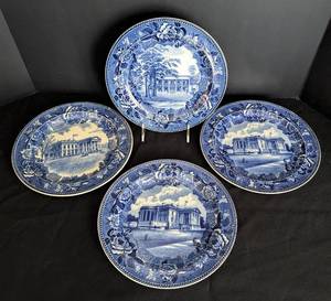 lot 448 image: Wedgwood Blue and White Plate Set