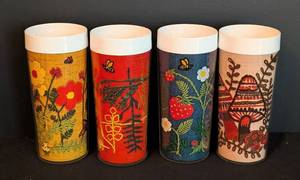 lot 476 image: Vintage Thremo-Serv Cup Set