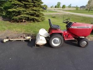 lot 5 image: Club Cadet 782 lawn tractor with tiller and mower deck