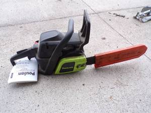 lot 32 image: Poulan PL3314 Chainsaw