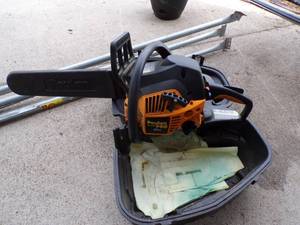 lot 34 image: Poulan Pro 42cc Chainsaw model PP4218avx with Case