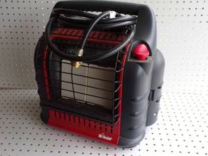 lot 70 image: Mr. Heater with hose