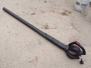 lot 83 image: Toro electric Leaf blower
