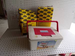 lot 107 image: Bait box with bedding