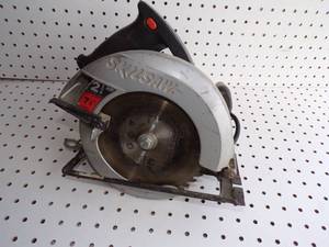 lot 167 image: Skil Saw