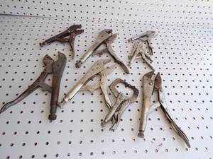 lot 188 image: Lot of Locking Pliers Set
