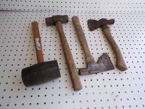 lot 189 image: Rubber Mallet, 2 Hatches, Hand Maul