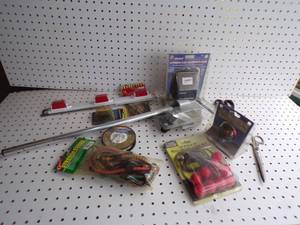 lot 225 image: Boat light, Bungies, Float Switch and more