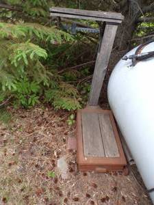 lot 251 image: HEAVY Feed Scale