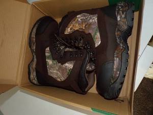 lot 272 image: Hunting Boots Size 10