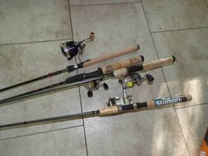 lot 299 image: Fishing Poles - 2 Open Face, 2 Closed Faced