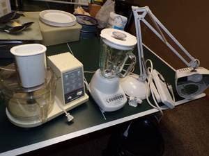 lot 382 image: Food Processer, Blender
