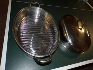 lot 397 image: Roaster Pan