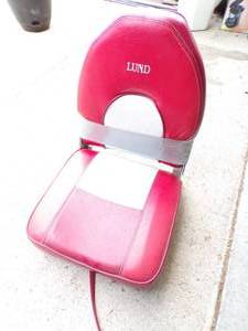 lot 449 image: Lund Seat