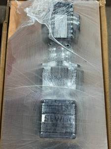 lot 18 image: 1 - New Opened Box SEW Eurodrive SA57 DRN100LM4