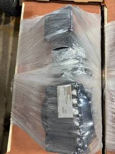 lot 21 image: 1 - New Opened Box SEW Eurodrive SA67 DRN80M4