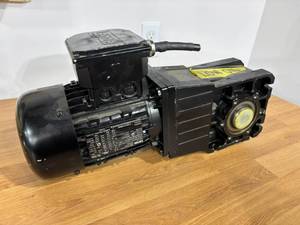 lot 23 image: 1 - USED Lenze GKR-2M HAR 080C32