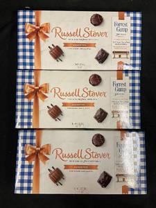 lot 13 image: BB1 - Set of 3 Russell Stover Assorted Chocolates Boxes