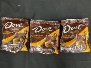 EE1 - 3 Packs of Dove Silky Smooth Milk Chocolate & Caramel Promises