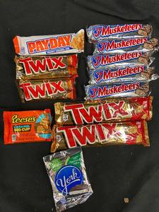 lot 48 image: AA2 - Assorted Candy Collection Twix, 3 Musketeers, Payday, Reeses, and York