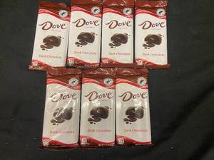 lot 84 image: KK2 - Set of 6 Dove Dark Chocolate Bars with Best by Date 112024