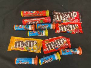 lot 89 image: KK2 - Assorted M&Ms Candy Collection with Dispenser Tubes